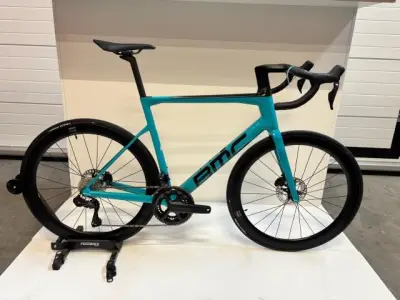 BMC Roadmachine SLR01 maat 58 – kavel bij Openbare Verkopen, Ingelmunster