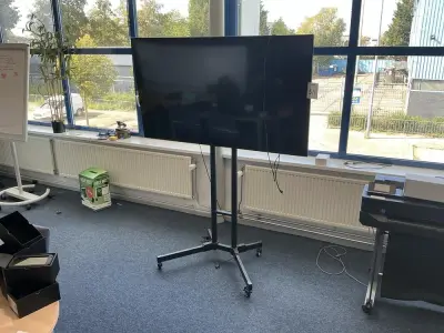 Siemens 65” tv – kavel bij Dome Auctions, Rotterdam