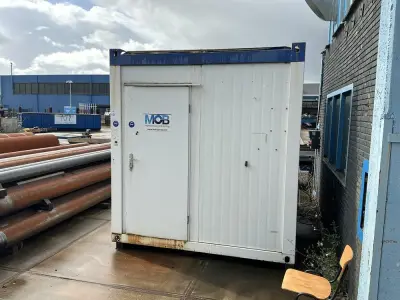 Mobiele werkplaats – kavel bij Dome Auctions, Rotterdam