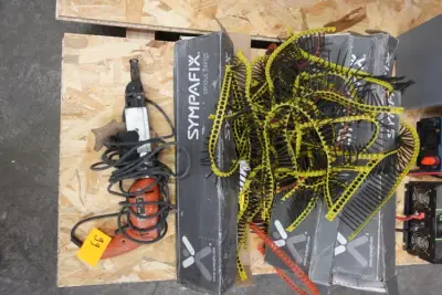 Schroefmachine Spit & toebehoren – kavel bij Openbare Verkopen, Wervik