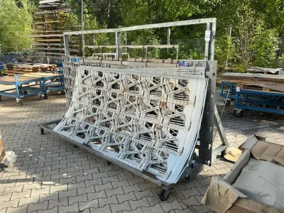 Product trolley – kavel bij Dome Auctions, Höhenkirchen-Siegertsbrunn