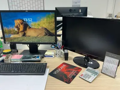 IT setup – kavel bij Dome Auctions, Höhenkirchen-Siegertsbrunn