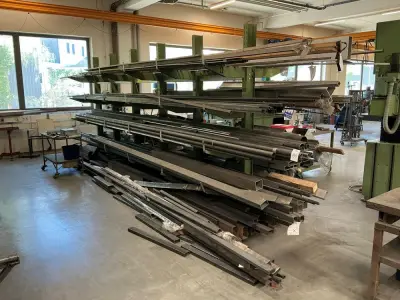 Metal stock – kavel bij Dome Auctions, Höhenkirchen-Siegertsbrunn