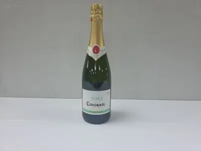 (38x) fles(sen) Codorniu Zero 75 – kavel bij Auctim, Aartselaar