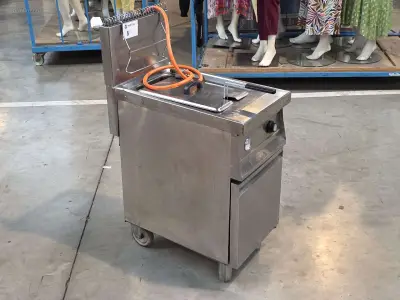 Inox verrijdbare gasfriteuse ELFRAMO GW20T – kavel bij Auctim, Aartselaar