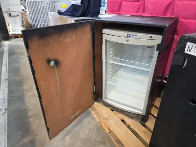 Vitrinekoelkast TEFCOLD BC145W/FAN – kavel bij Auctim, Aartselaar