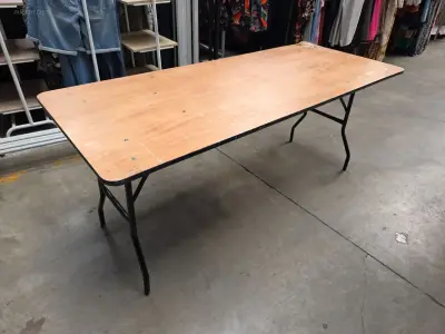 (17x) houten klaptafels – kavel bij Auctim, Aartselaar