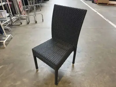 (5x) Stapelbare rieten terrasstoelen – kavel bij Auctim, Aartselaar