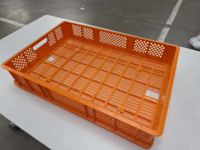 Kunststof stapelmanden (45x) – kavel bij Auctim, BE-Aartselaar, Belgium