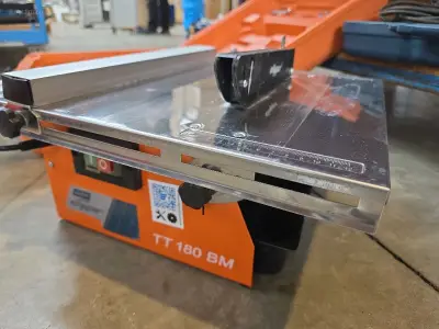 Elektrische compacte tegelzaagmachine CLIPPER TT – kavel bij Auctim, Aartselaar