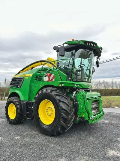 Zelfrijdende veldhakselaar John Deere 9700i – kavel bij Auctim, Sart Lez Spa
