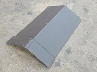 (200x) Vezelcement hulpstukken voor leien SVK – kavel bij Auctim, B-9100 9100 Sint-Niklaas, Aerschotstraat 114
