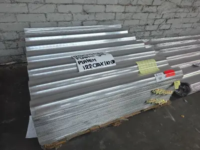 (250x) Lichtplaten SVK – kavel bij Auctim, B-9100 9100 Sint-Niklaas, Aerschotstraat 114