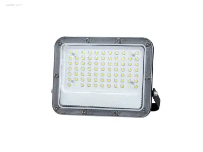 (6 x) 6 x 50W 3000K LED Breedstralers met Lens – kavel bij Auctim, Puurs