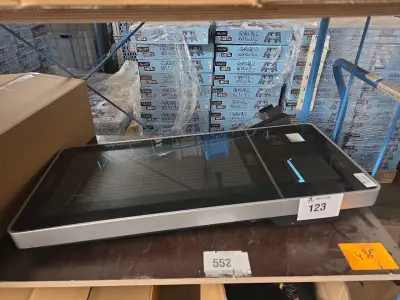 Zelfbediening kiosk met touchscreen T-Quiosk – kavel bij Auctim, Aartselaar