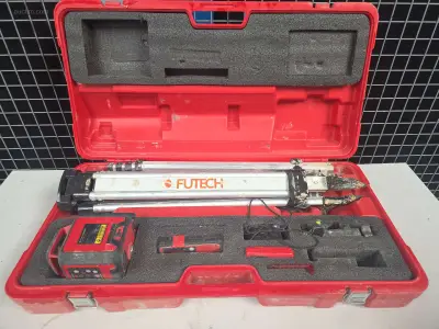 rotatielaser Futech Spinner – kavel bij Auctim, Aartselaar