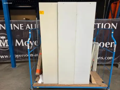 (3x) metalen kasten – kavel bij Auctim, Aartselaar
