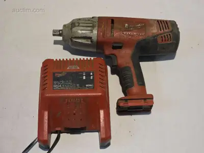 accu slagmoersleutel Milwaukee HD 28 IW – kavel bij Auctim, Aartselaar