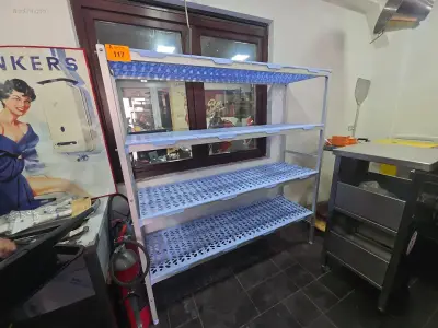Alu voedingsrek Tournus equipment – kavel bij Auctim, Yves-Gomezée