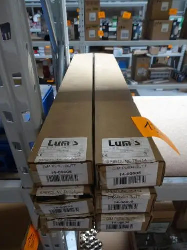 6x Tl lamphouder Lumis – kavel bij Openbare Verkopen, Harelbeke