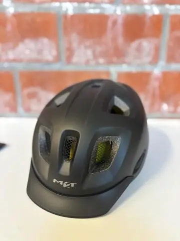 Met helm – kavel bij Openbare Verkopen, Ingelmunster