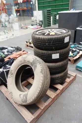 4x Velg met band Mercedes Cla – kavel bij Openbare Verkopen, Wervik