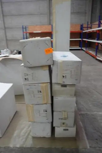 10x Staandelamp & wandlamp Cf light division – kavel bij Openbare Verkopen, Wervik