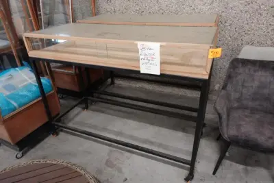 2x Vitrine etalage – kavel bij Openbare Verkopen, Wakken