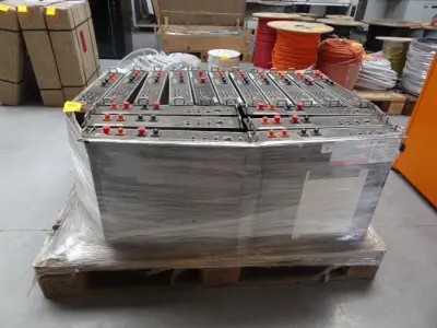 17x Batterijmodule Pylontech – kavel bij Openbare Verkopen, Harelbeke