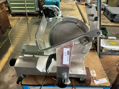 OMEGA BF 330 Cold Cut Slicer – kavel bij Dome Auctions, Kingersheim