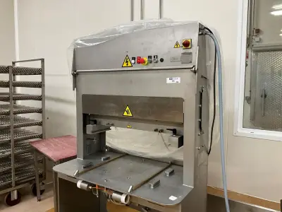 2014 COLLARD-PELISSON CP 14-206 Dough Extruder – kavel bij Dome Auctions, Kingersheim