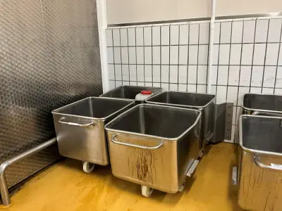 Stainless steel rolling tray (4) – kavel bij Dome Auctions, Kingersheim