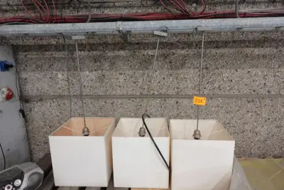 3x Verlichting – kavel bij Openbare Verkopen, Wakken