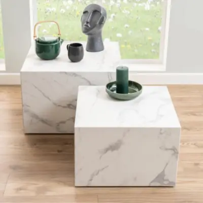 Salontafel Set Dice (2 Stuks, 58x58x40 cm) - wit marmer – kavel bij Openbare Verkopen, Beveren-Leie
