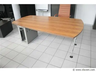Design bureau Vitra Ad-Hoc – kavel bij Vlavem