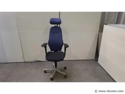 Ergonomische bureaustoel Kinnarps Plus(6) – kavel bij Vlavem