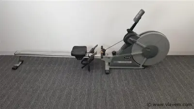 Fitness uitrusting, roeitoestel – kavel bij Vlavem