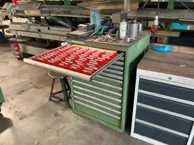 Various drills and taps – kavel bij Dome Auctions, Höhenkirchen-Siegertsbrunn