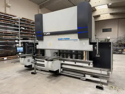 2015 LVD PPEB 320/40 CNC Press Brake – kavel bij Dome Auctions, Höhenkirchen-Siegertsbrunn