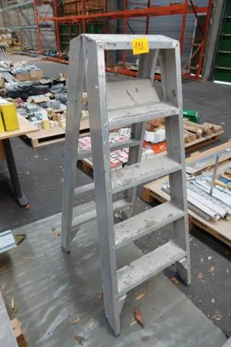Klapladder Aluminium Solide – kavel bij Openbare Verkopen, Wervik