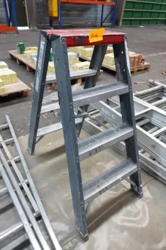 Klapladder Aluminium Altrex – kavel bij Openbare Verkopen, Wervik