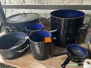 Partij Ijzeren Kookpotten En Pannen – kavel bij Openbare Verkopen, Diksmuide