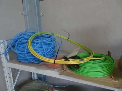 Partij diverse kabel – kavel bij Openbare Verkopen, Harelbeke