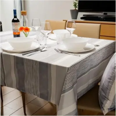 Casaviva® Waterafstotend tafelkleed (150 x 150 cm) – kavel bij Openbare Verkopen, Brugge