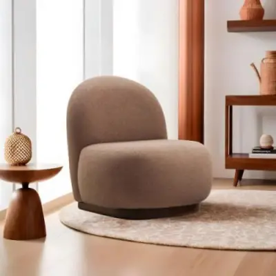 Tina Wing Chair | BEUKENHOUT / SPAANPLAAT | Cappuccino – kavel bij Openbare Verkopen, Beveren-Leie