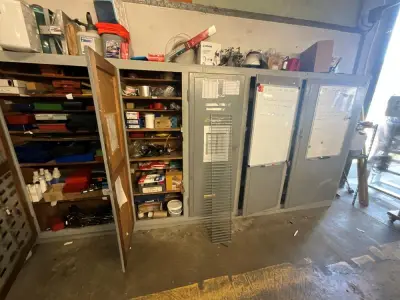 Workshop cabinets (4) – kavel bij Dome Auctions, Kingersheim