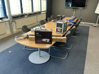 Conference tafel – kavel bij Dome Auctions, Rotterdam