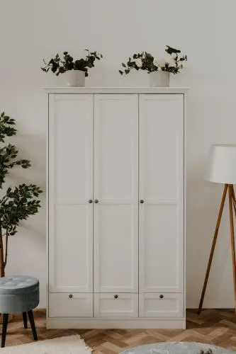 Kledingkast Landwood 120cm met 3 deuren - wit – kavel bij Openbare Verkopen, Beveren-Leie