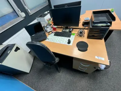 Administrative Office – kavel bij Dome Auctions, Kingersheim