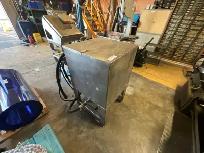 Washing tank – kavel bij Dome Auctions, Kingersheim